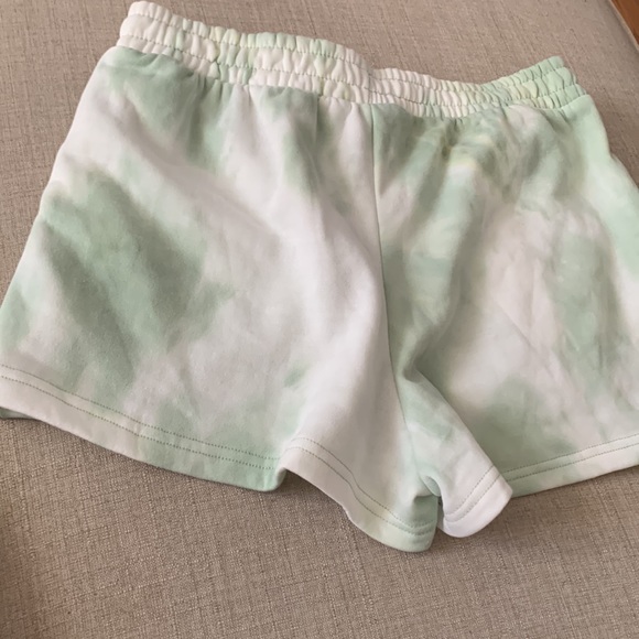 Green Tie Dye Good Vibes Graphic Sweat Shirts - Picture 6 of 11